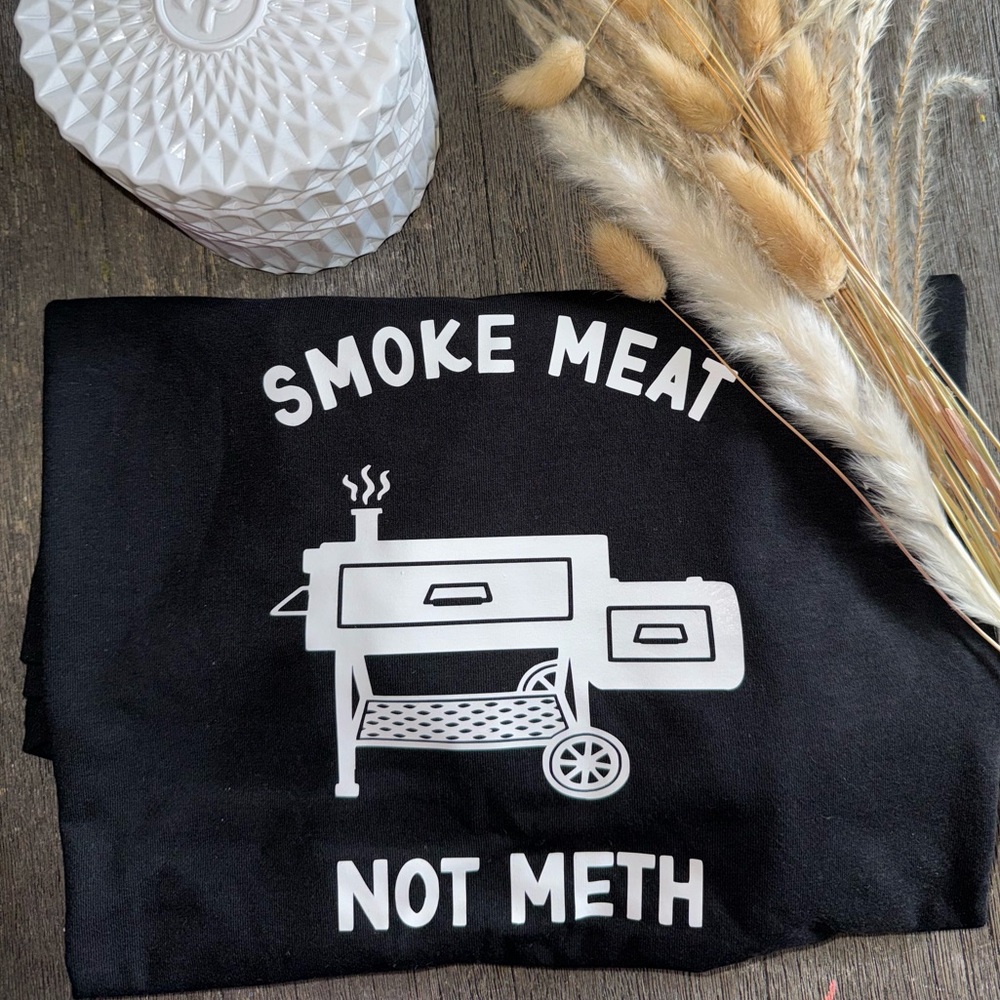 Meat smoking T shirt
